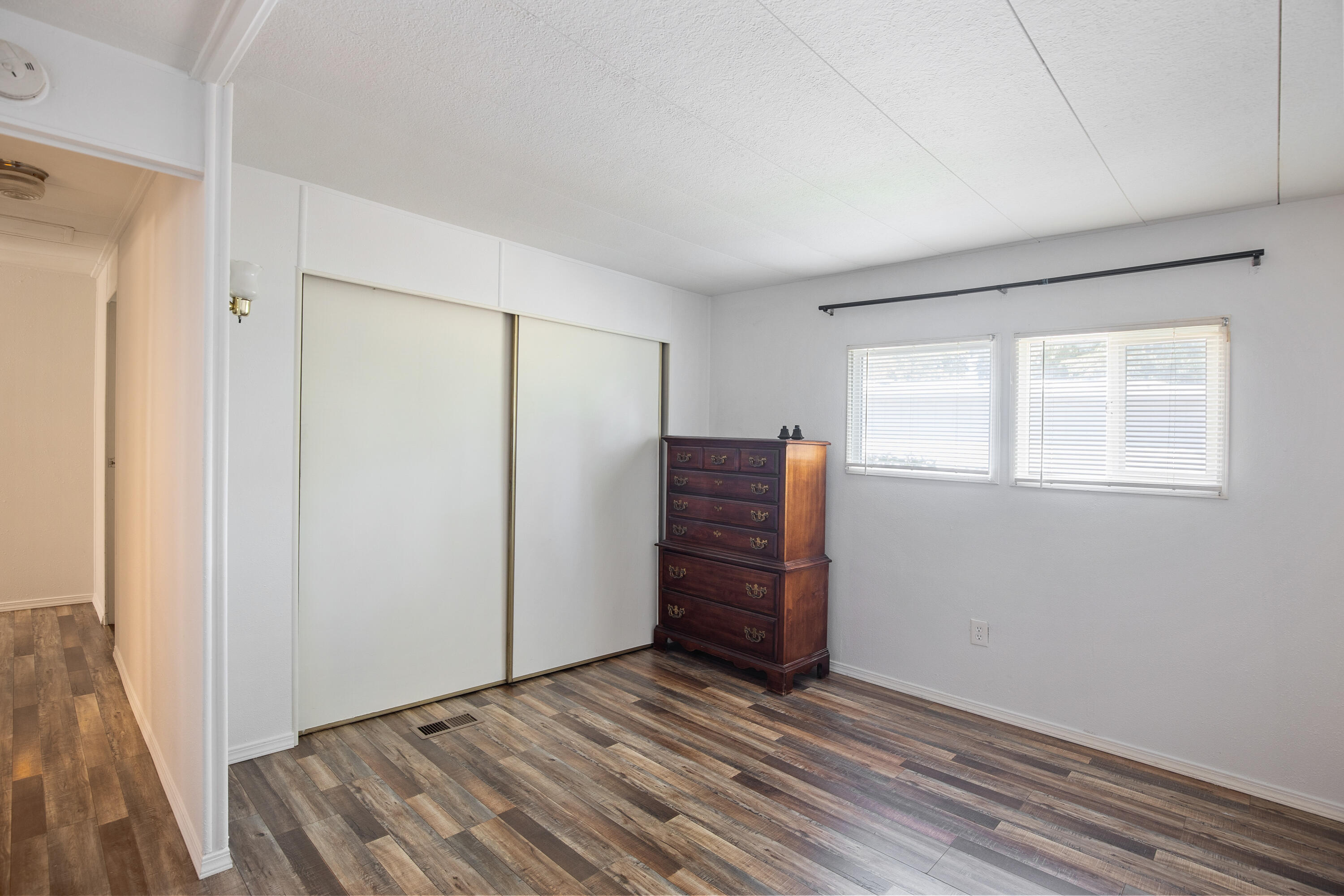 Rogue Lea Estates - Residential