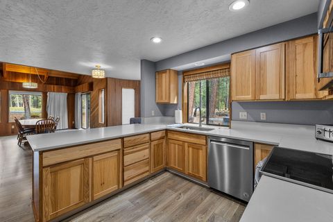 Tiny photo for 13168 Hawks Beard, GH 133, Black Butte Ranch, OR 97759 (MLS # 220215471)