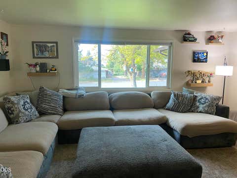 Tiny photo for 434 Pelican Street, Klamath Falls, OR 97601 (MLS # 220222597)