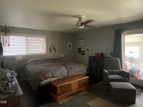 Tiny photo for 434 Pelican Street, Klamath Falls, OR 97601 (MLS # 220222597)