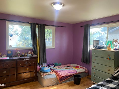 Tiny photo for 434 Pelican Street, Klamath Falls, OR 97601 (MLS # 220222597)