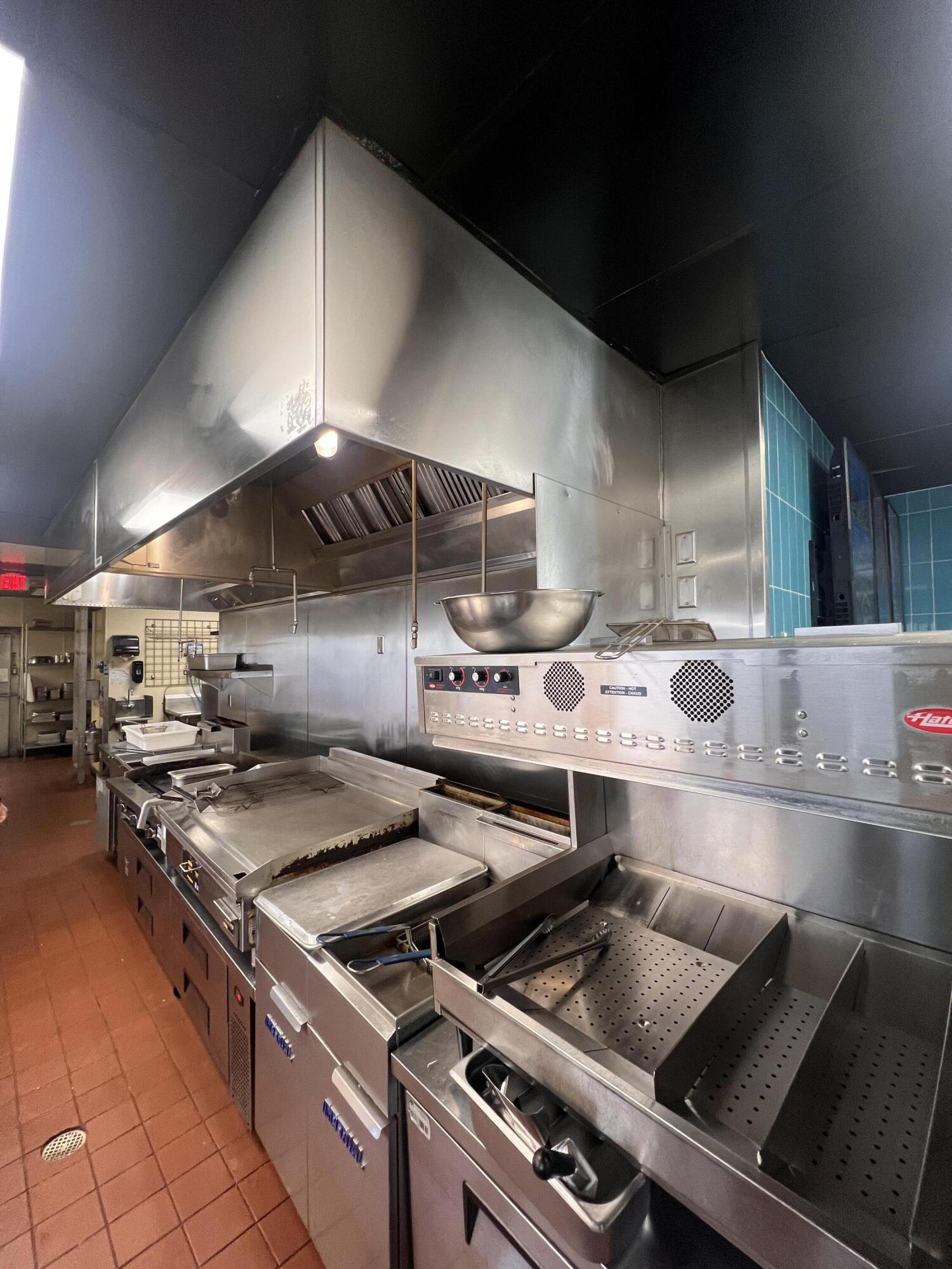 Center - Commercial Sale