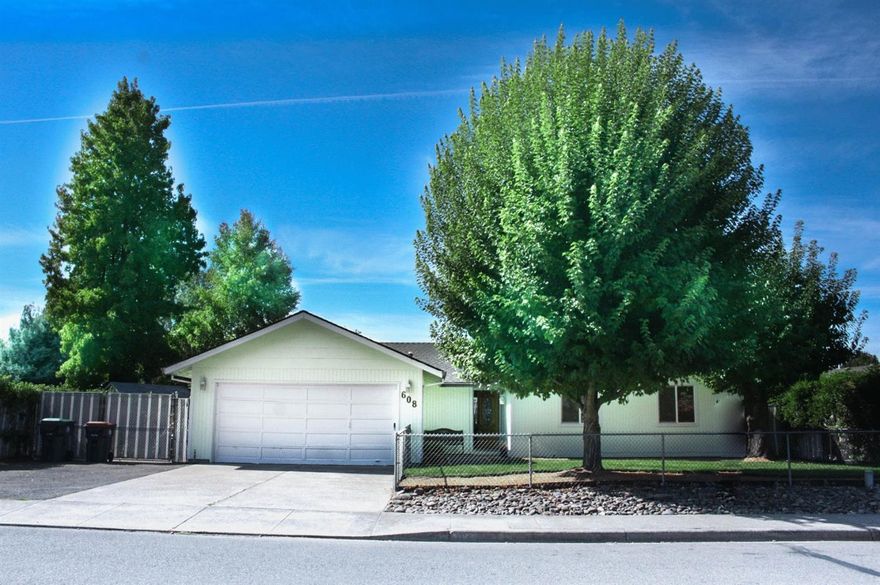 Super clean home with many recent updates. This home would be great for a 1st time home buyer. Both front and back yards have low maintenance landscaping with sprinkler system, it is fully fenced and has a beautiful in-ground pool with both wood deck and covered concrete patio - also plenty of RV and Boat parking. Inside you can expect NEW interior paint, new vinyl double pane windows and slider, new laminate wood floor, updated kitchen, and solid surface counter tops in bathrooms. Great open floor plan, with nice sized bedrooms. Don't miss this one, you will love it.