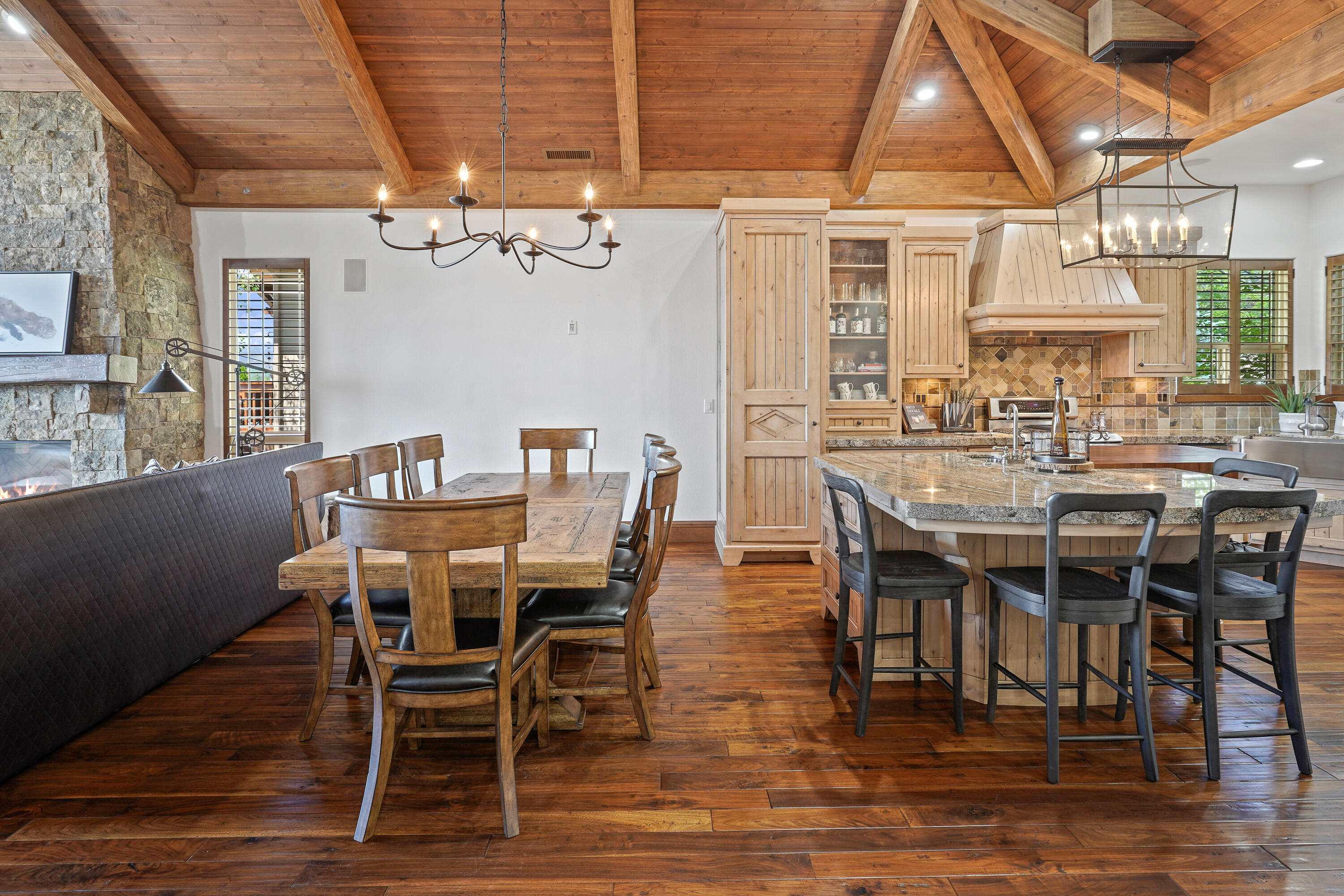 Skyliner Summit - Residential