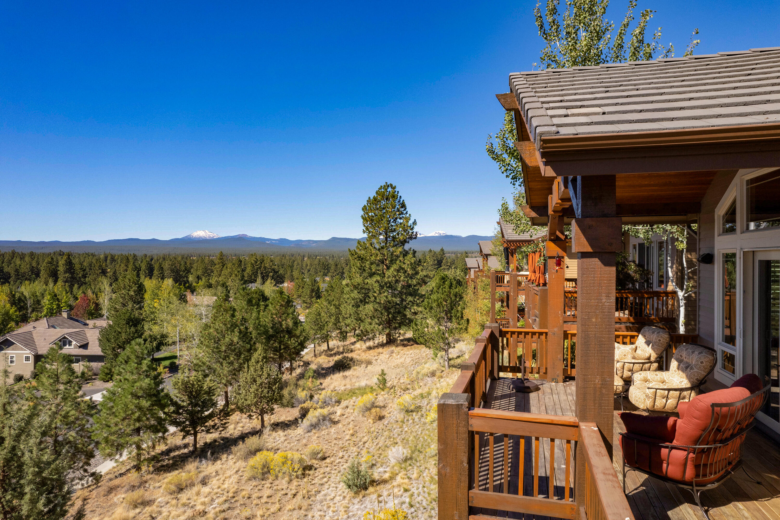 Skyliner Summit - Residential