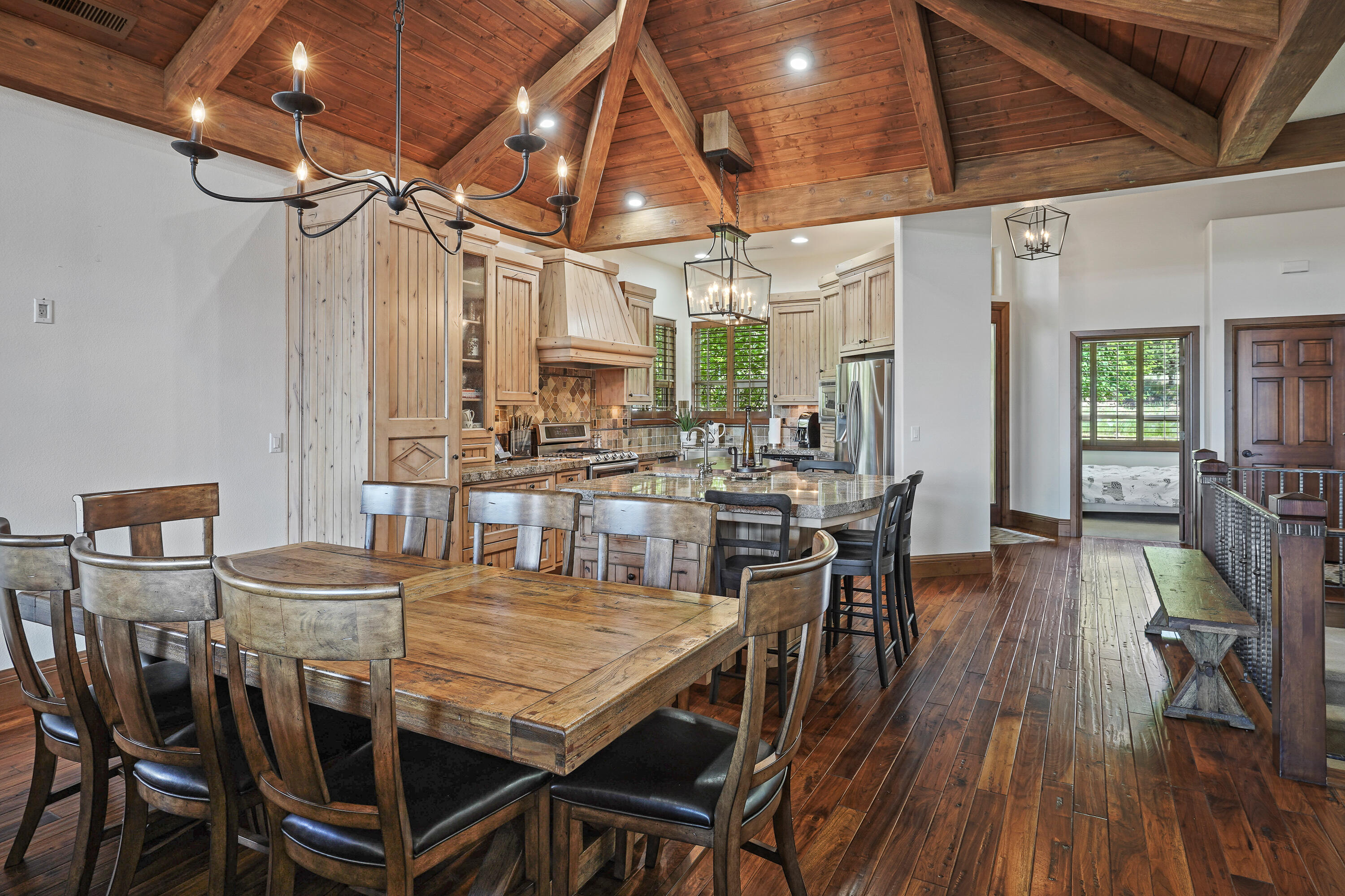 Skyliner Summit - Residential