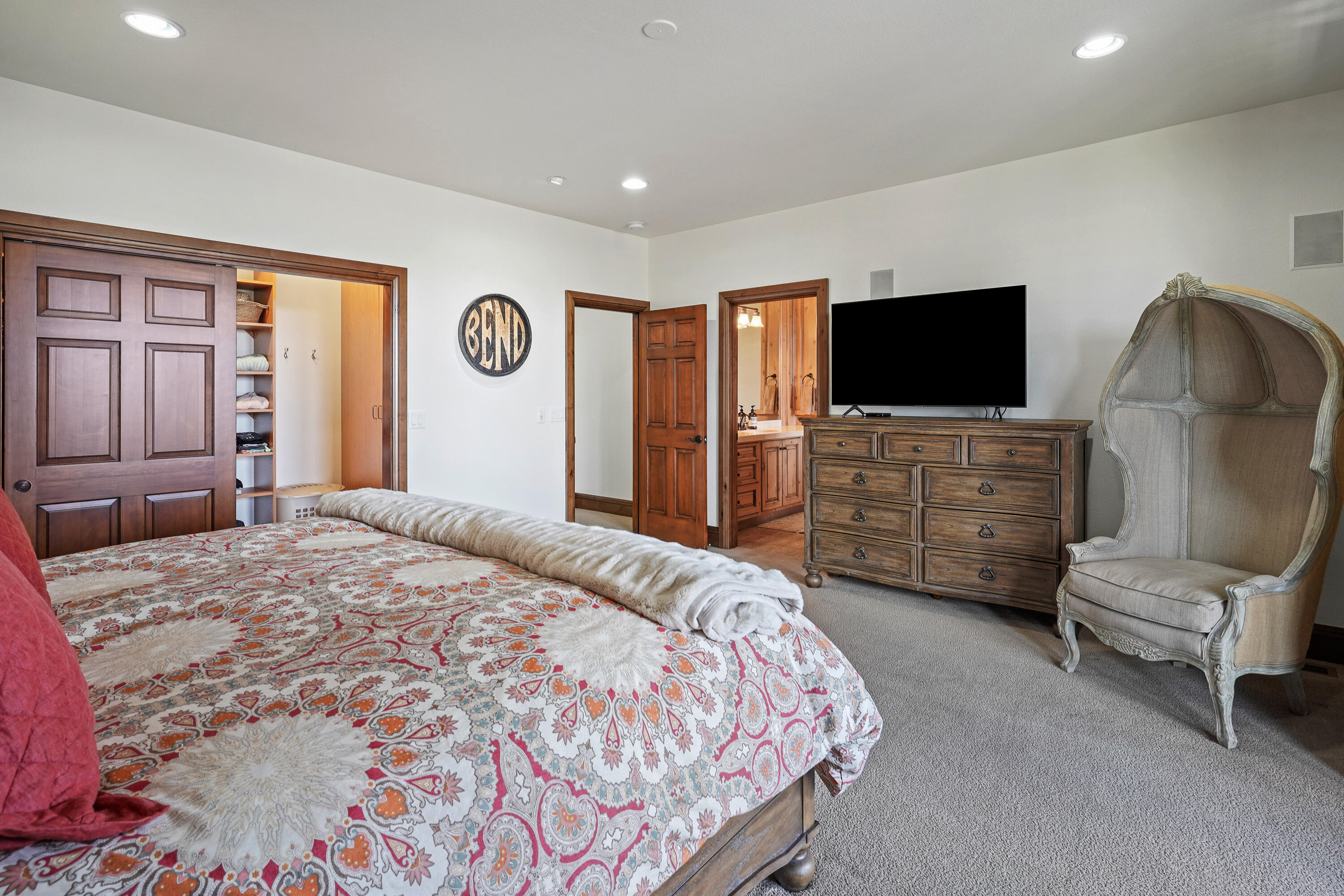 Skyliner Summit - Residential