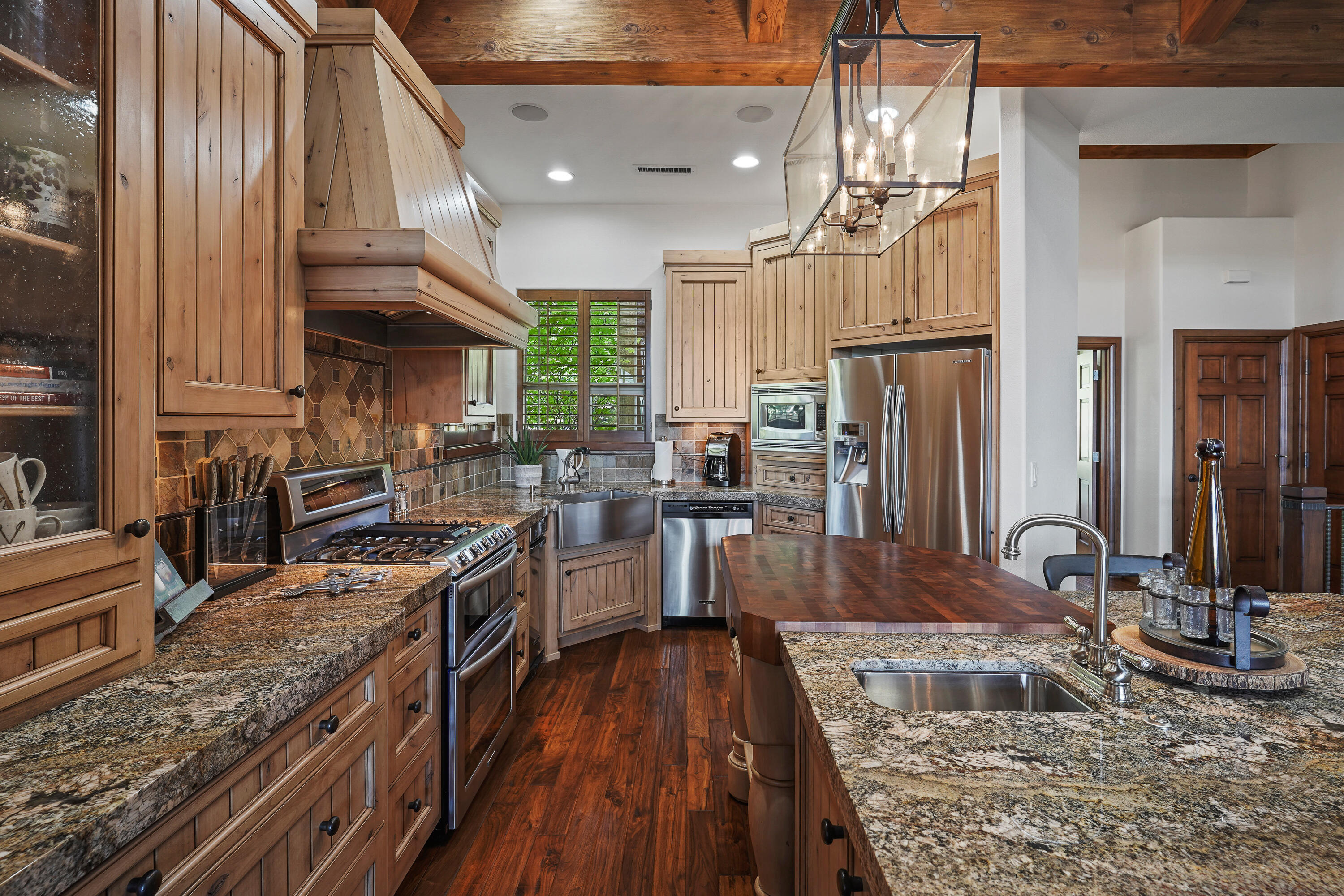 Skyliner Summit - Residential