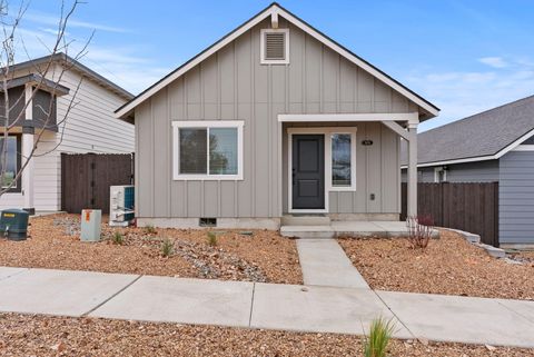 4044 SW Obsidian Place 134 Redmond OR 97756