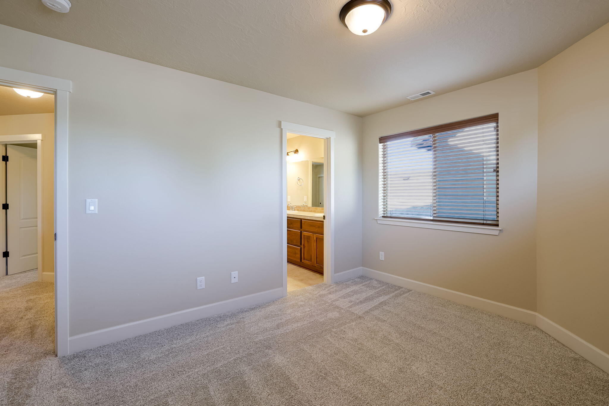 Eagle's Landing - Residential