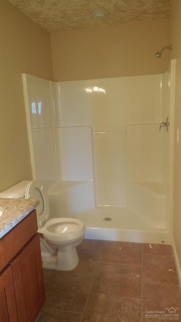 Ni Lah Sha Village - Residential