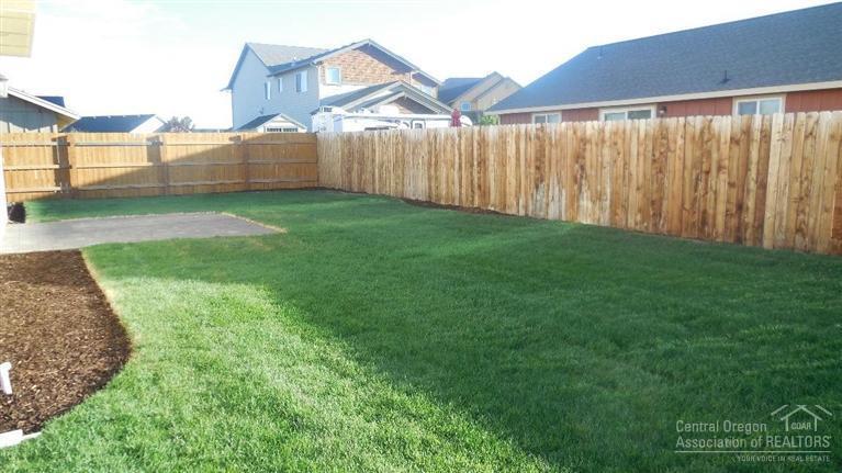 Ni Lah Sha Village - Residential