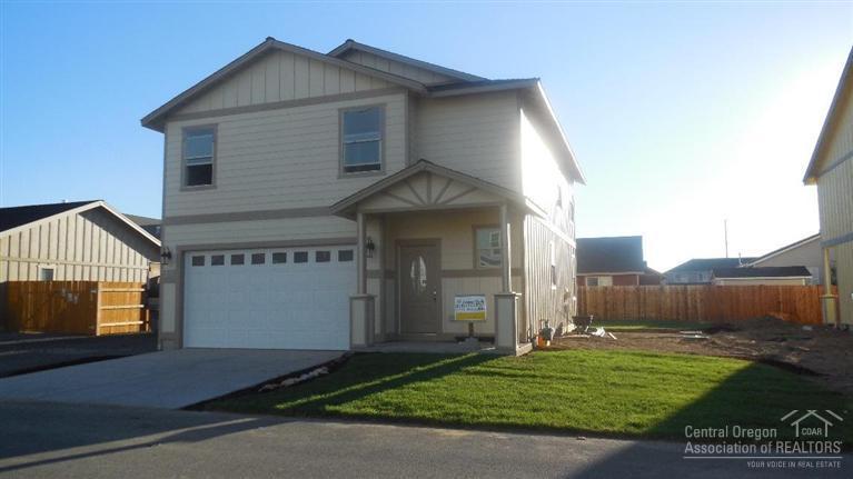 Ni Lah Sha Village - Residential