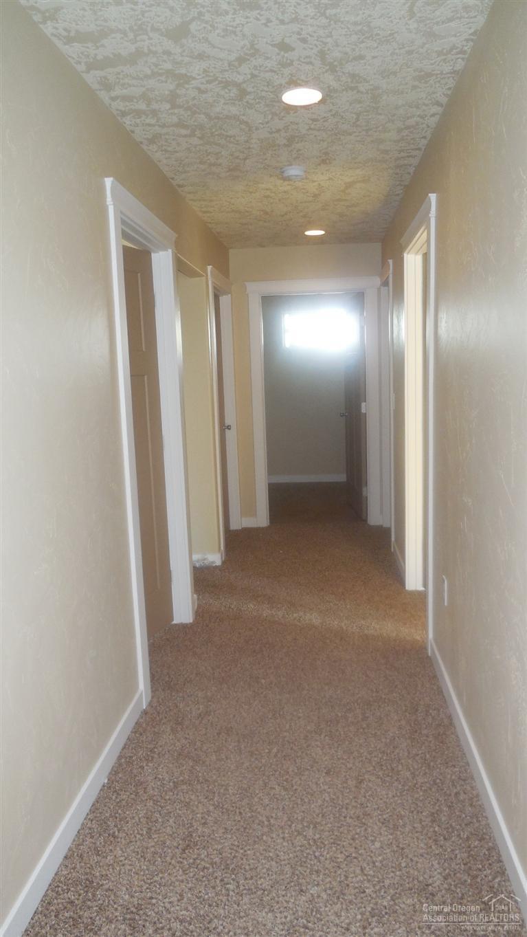 Ni Lah Sha Village - Residential