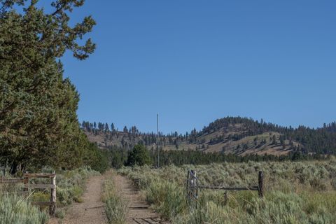 Tiny photo for 32500 SE Tackman Road, Prineville, OR 97754 (MLS # 220209744)