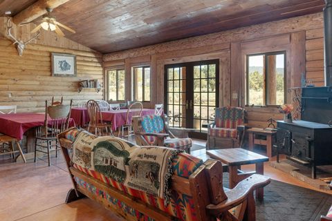 Tiny photo for 32500 SE Tackman Road, Prineville, OR 97754 (MLS # 220209744)
