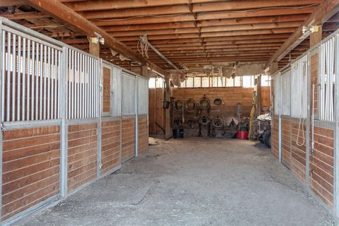Tiny photo for 32500 SE Tackman Road, Prineville, OR 97754 (MLS # 220209744)