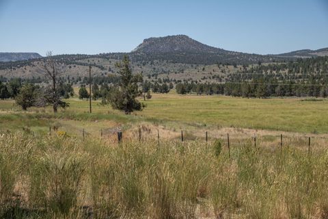 Tiny photo for 32500 SE Tackman Road, Prineville, OR 97754 (MLS # 220209744)