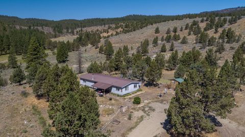 Tiny photo for 32500 SE Tackman Road, Prineville, OR 97754 (MLS # 220209744)