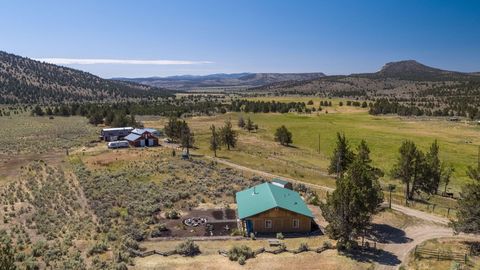 Tiny photo for 32500 SE Tackman Road, Prineville, OR 97754 (MLS # 220209744)