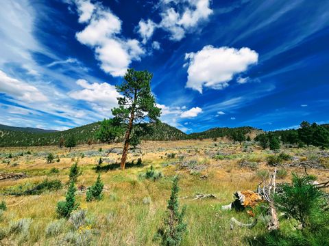 Tiny photo for 32500 SE Tackman Road, Prineville, OR 97754 (MLS # 220209744)