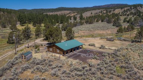 Tiny photo for 32500 SE Tackman Road, Prineville, OR 97754 (MLS # 220209744)