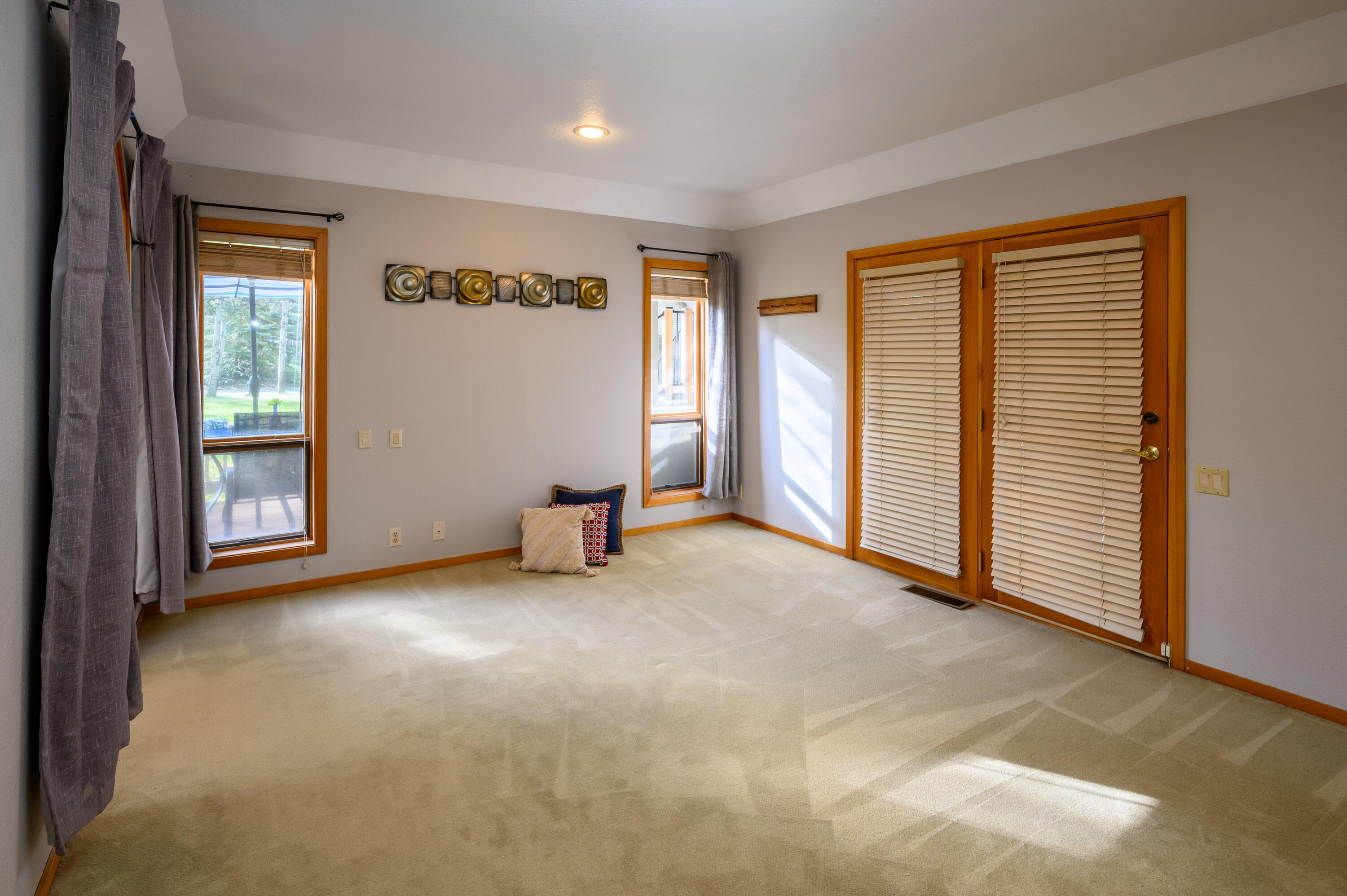 Fairway Point Villag - Residential