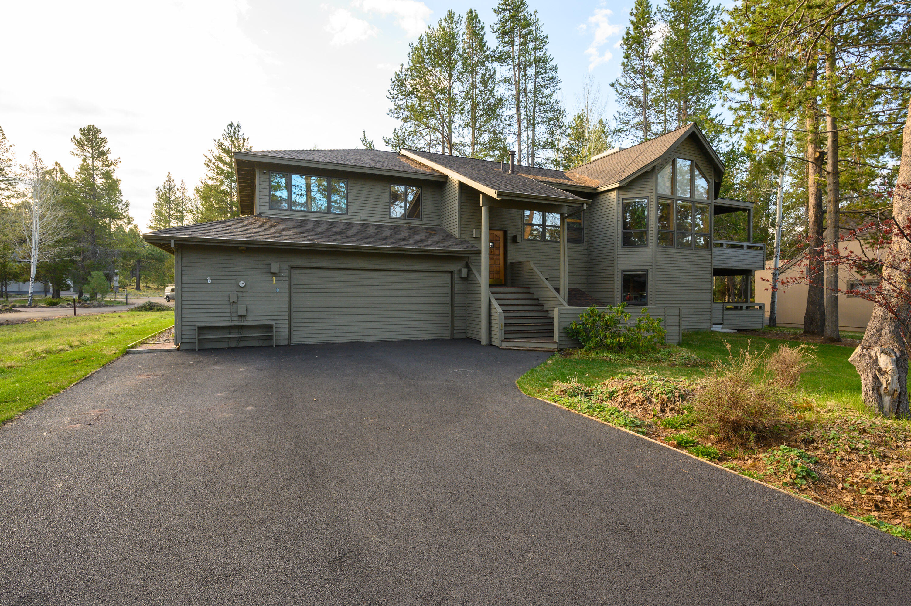 Fairway Point Villag - Residential