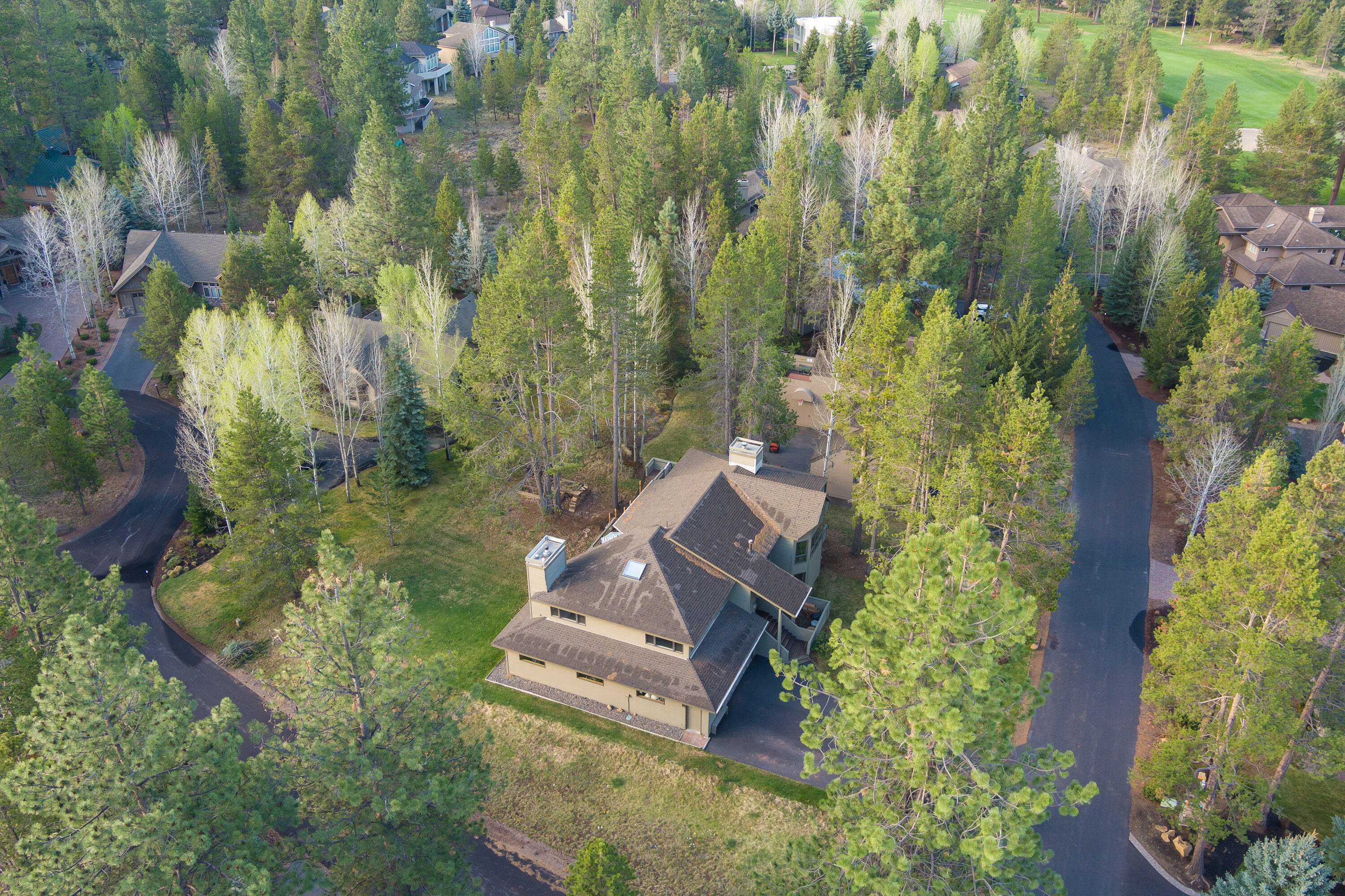 Fairway Point Villag - Residential