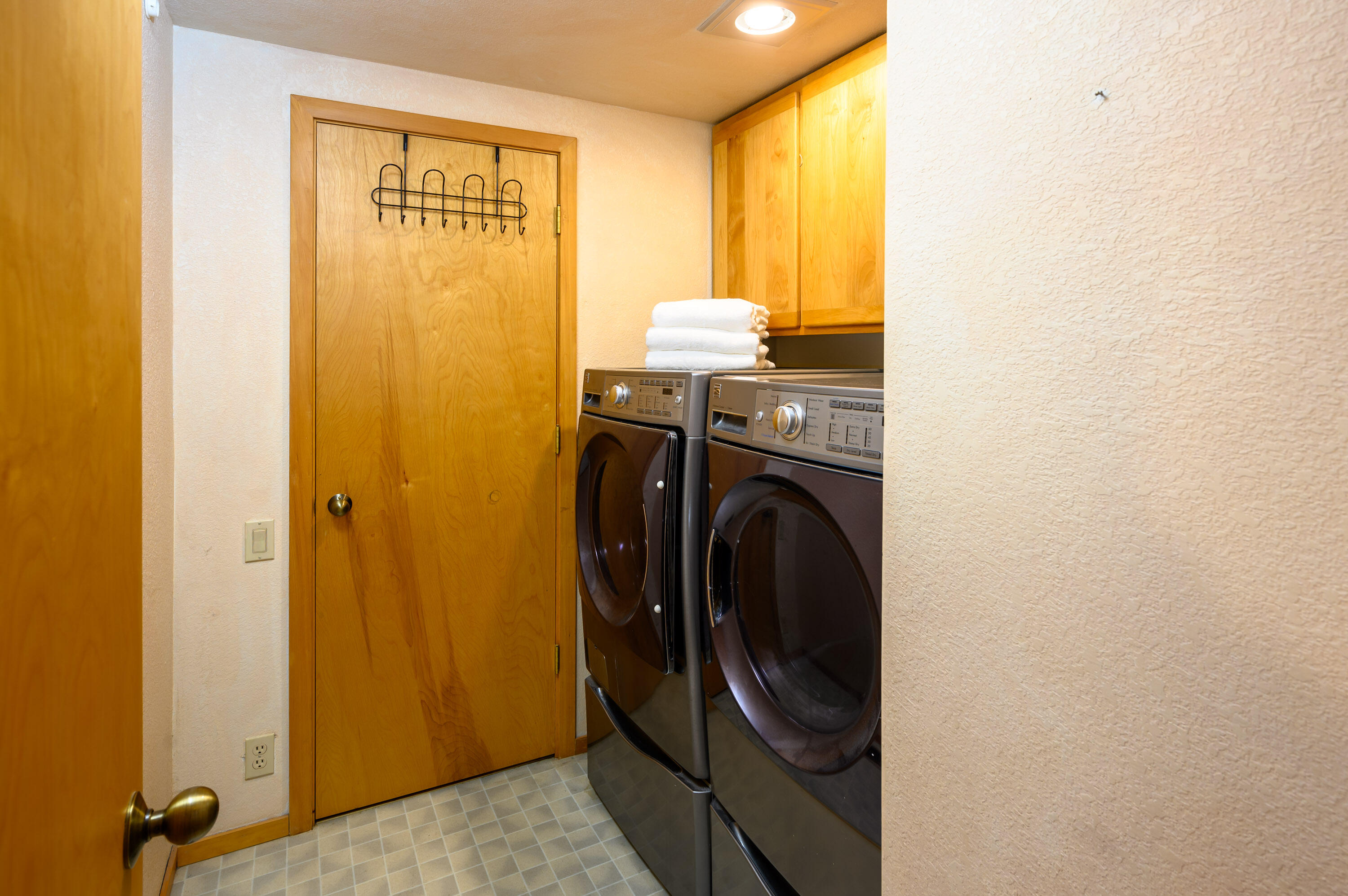 Fairway Point Villag - Residential