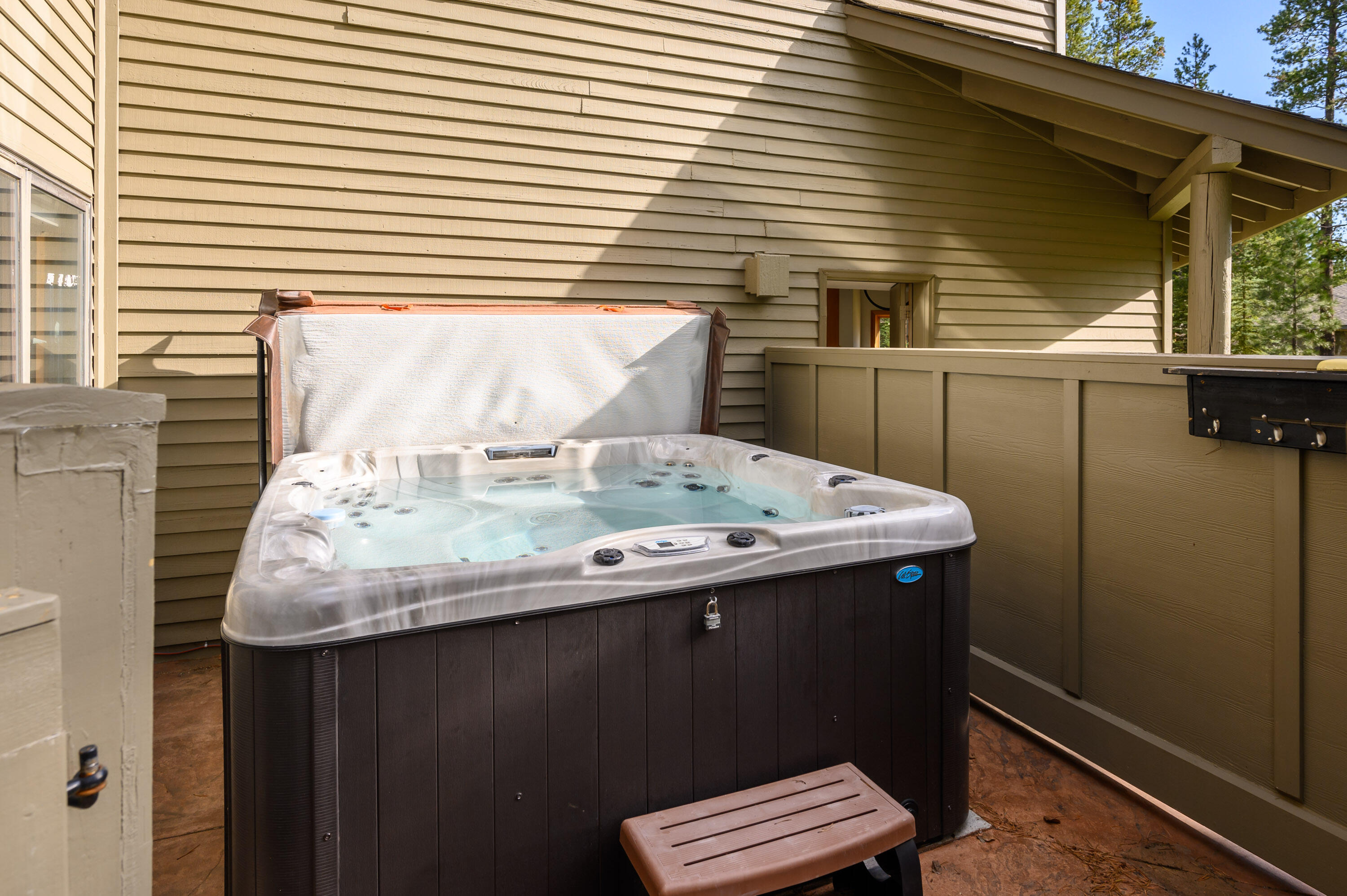 Fairway Point Villag - Residential