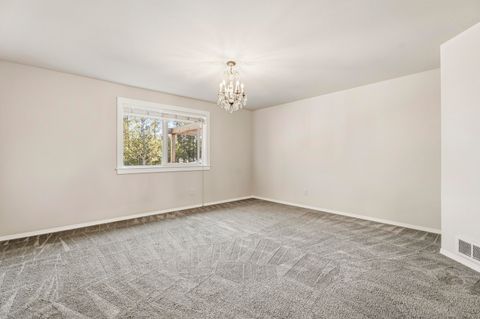 Tiny photo for 16050 Dick Road, La Pine, OR 97739 (MLS # 220221056)