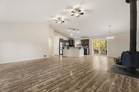 Tiny photo for 16050 Dick Road, La Pine, OR 97739 (MLS # 220221056)