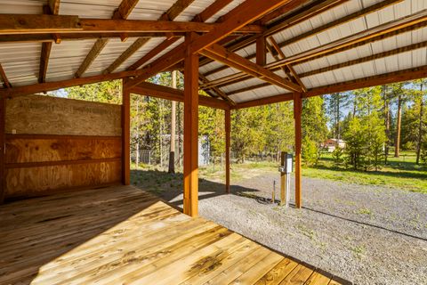 Tiny photo for 16050 Dick Road, La Pine, OR 97739 (MLS # 220221056)