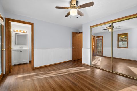 Tiny photo for 1843 SE Moorwood Court, Bend, OR 97702 (MLS # 220213882)