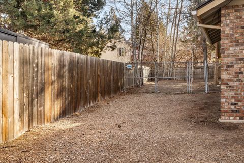Tiny photo for 1843 SE Moorwood Court, Bend, OR 97702 (MLS # 220213882)