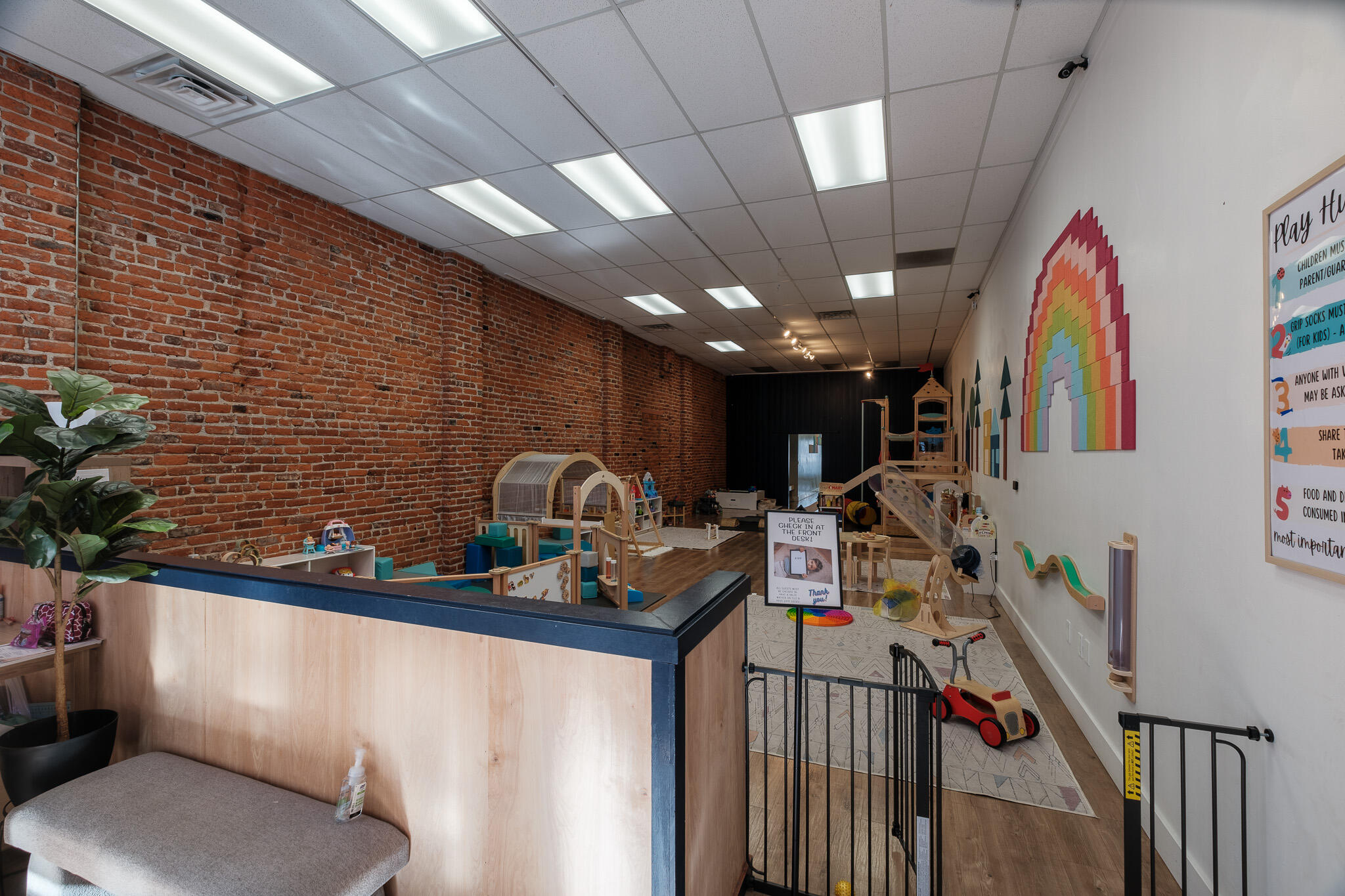 Townsite Of Redmond - Commercial Lease