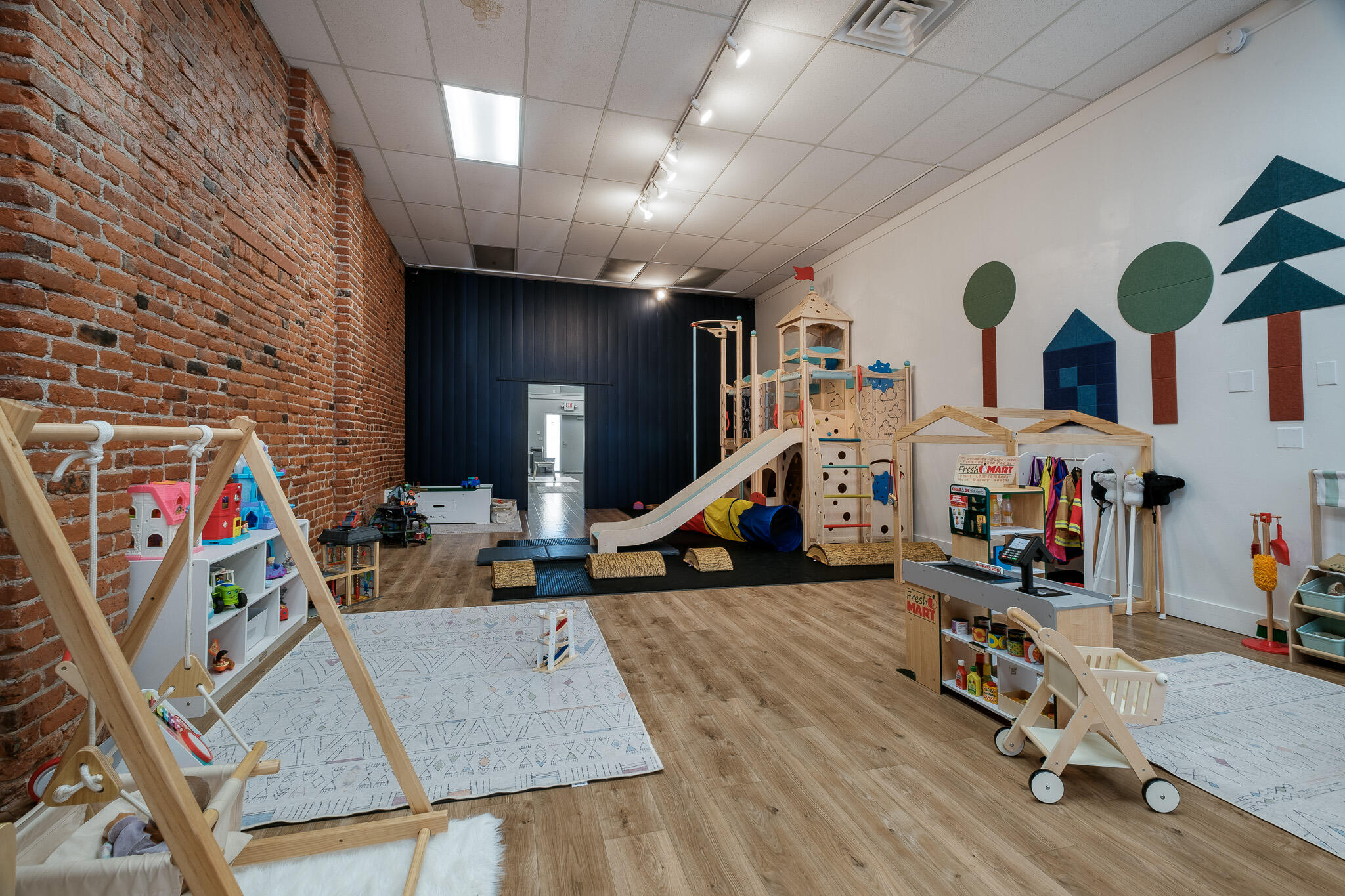 Townsite Of Redmond - Commercial Lease