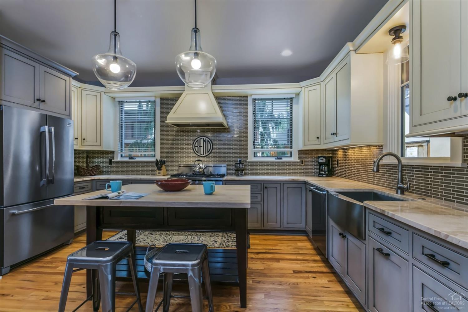 River Terrace - Residential