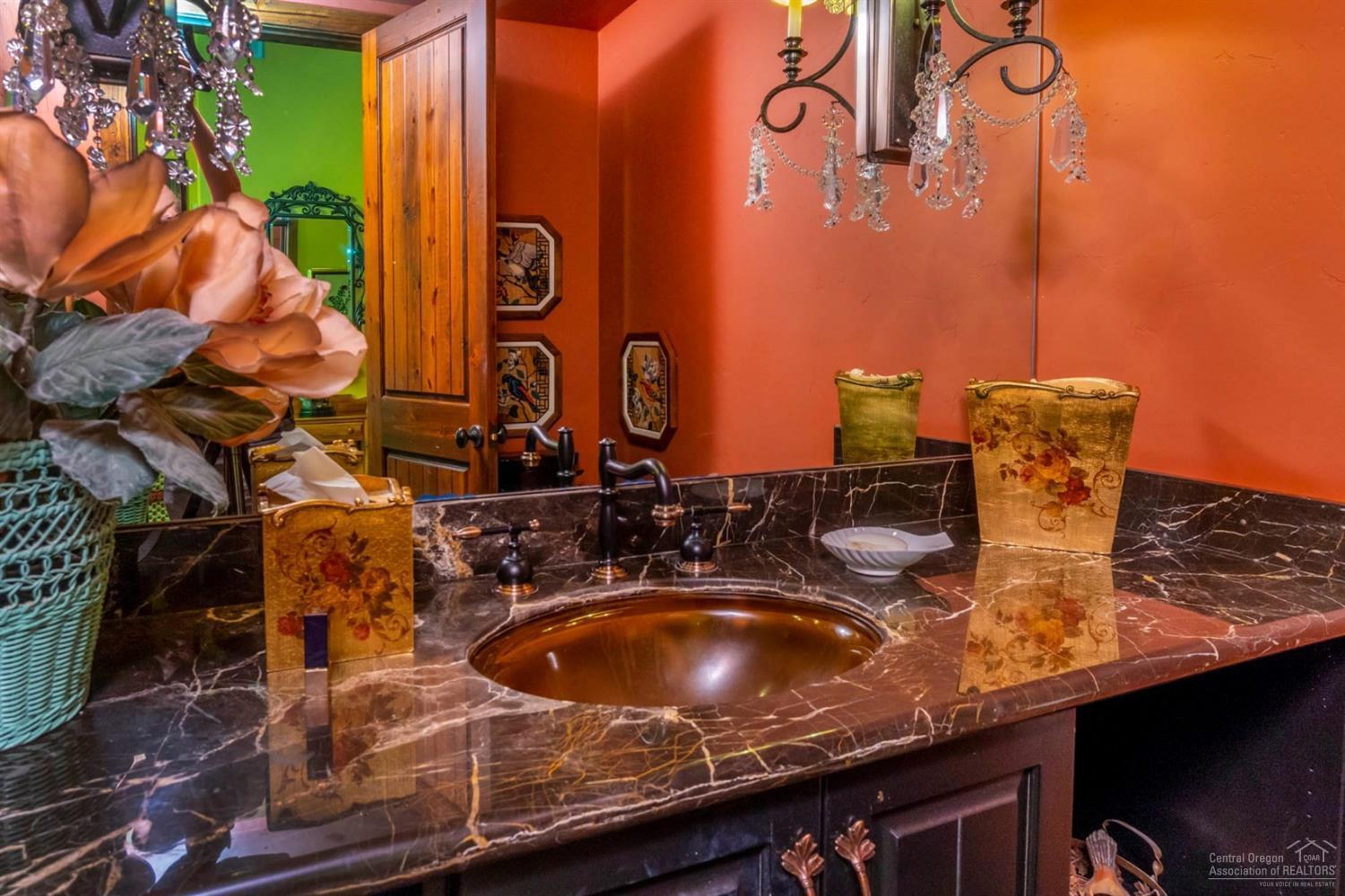 Broken Top - Residential