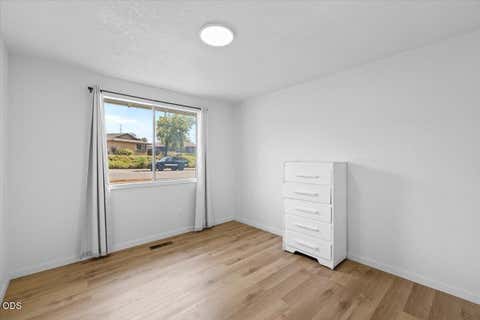 Tiny photo for 1789 Inverness Drive, Medford, OR 97504 (MLS # 220227440)