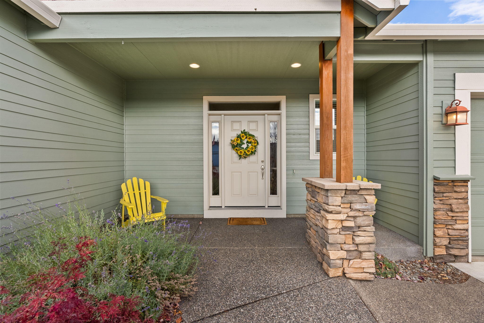 1981 NW Larch Avenue