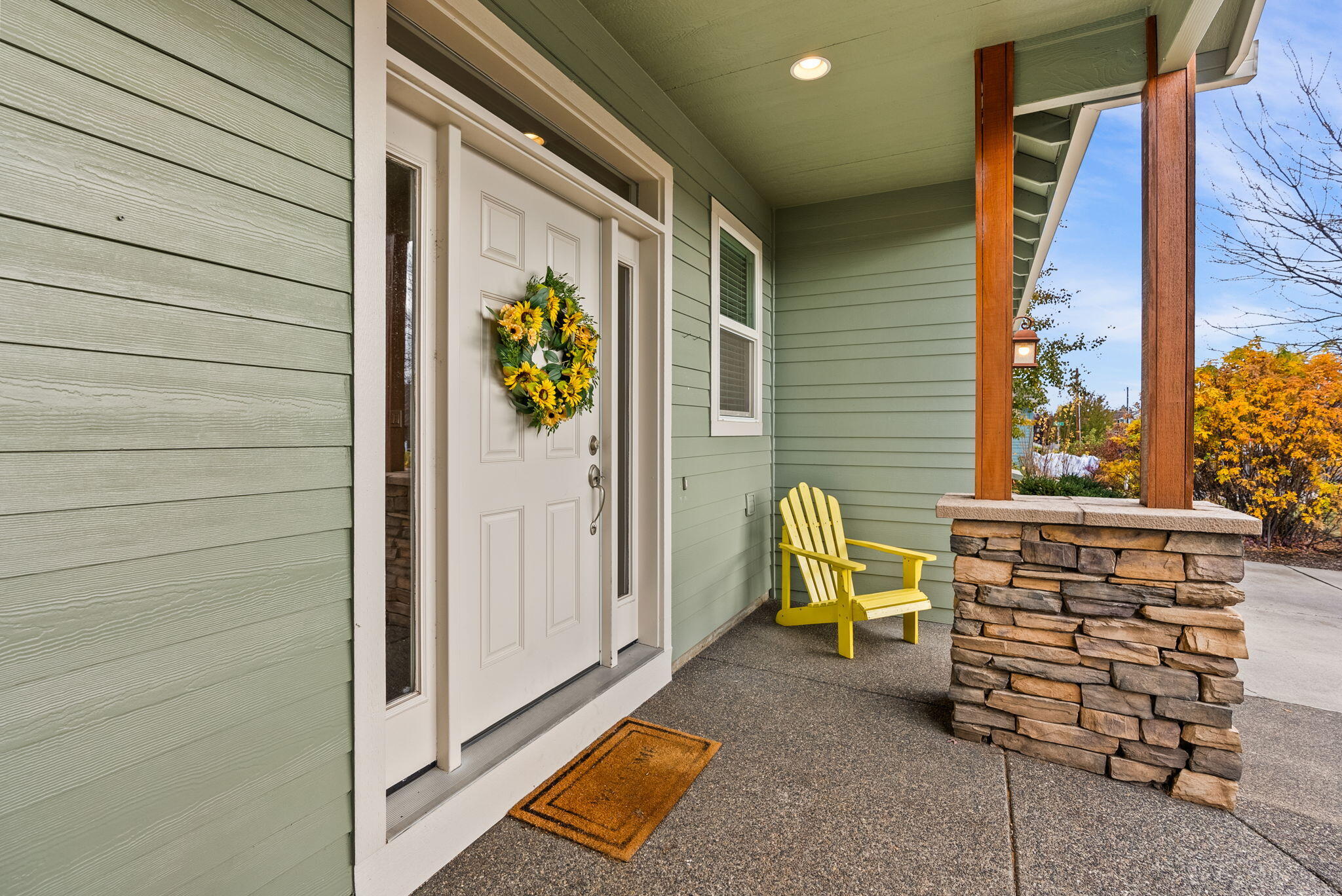 1981 NW Larch Avenue