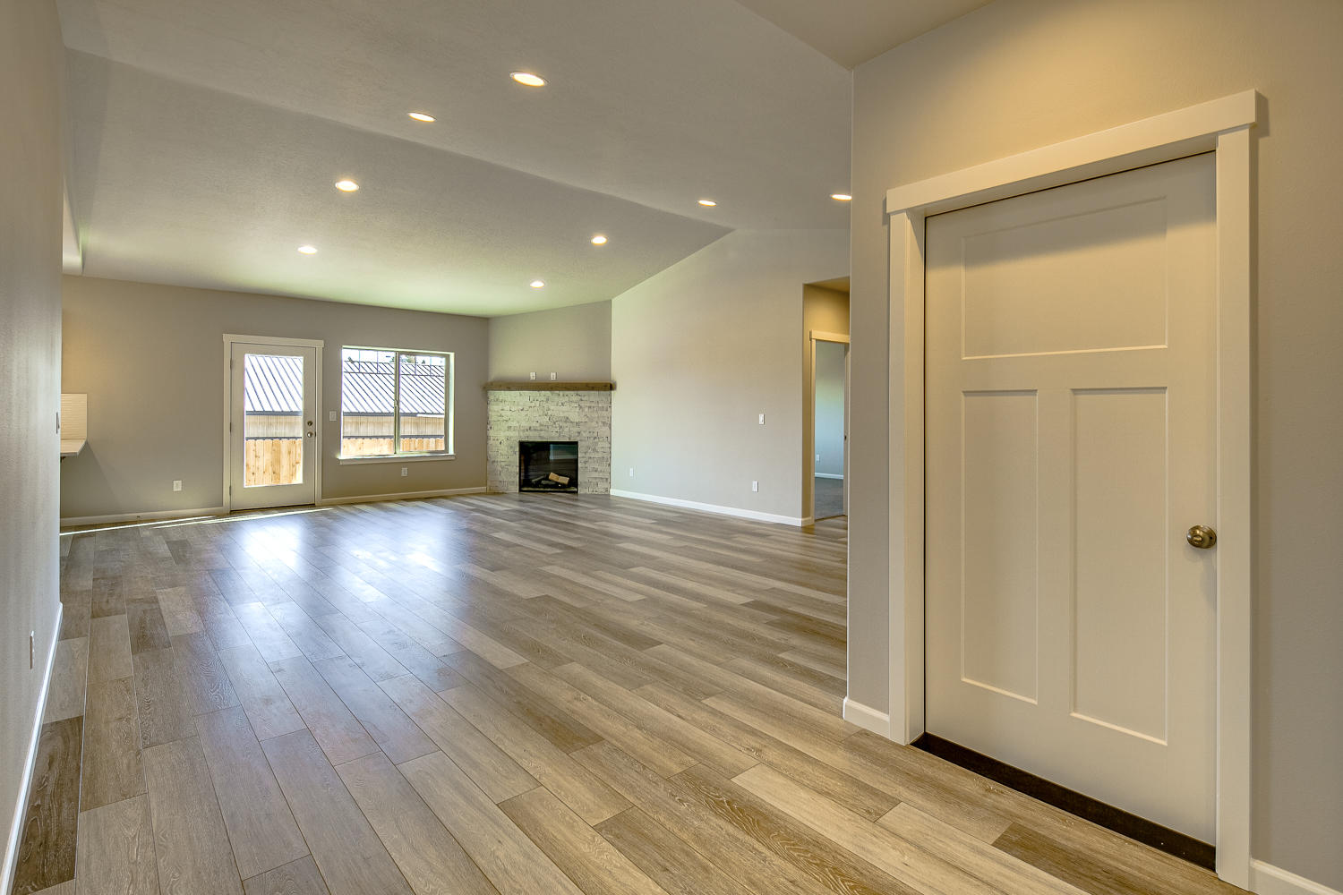 Kian West - Residential