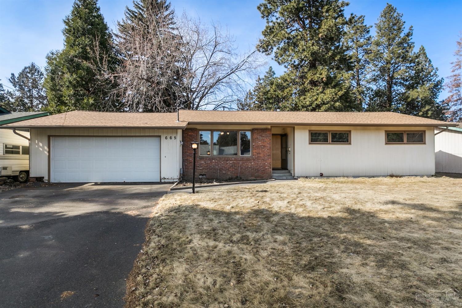 1st Addition Bend Pk - Residential