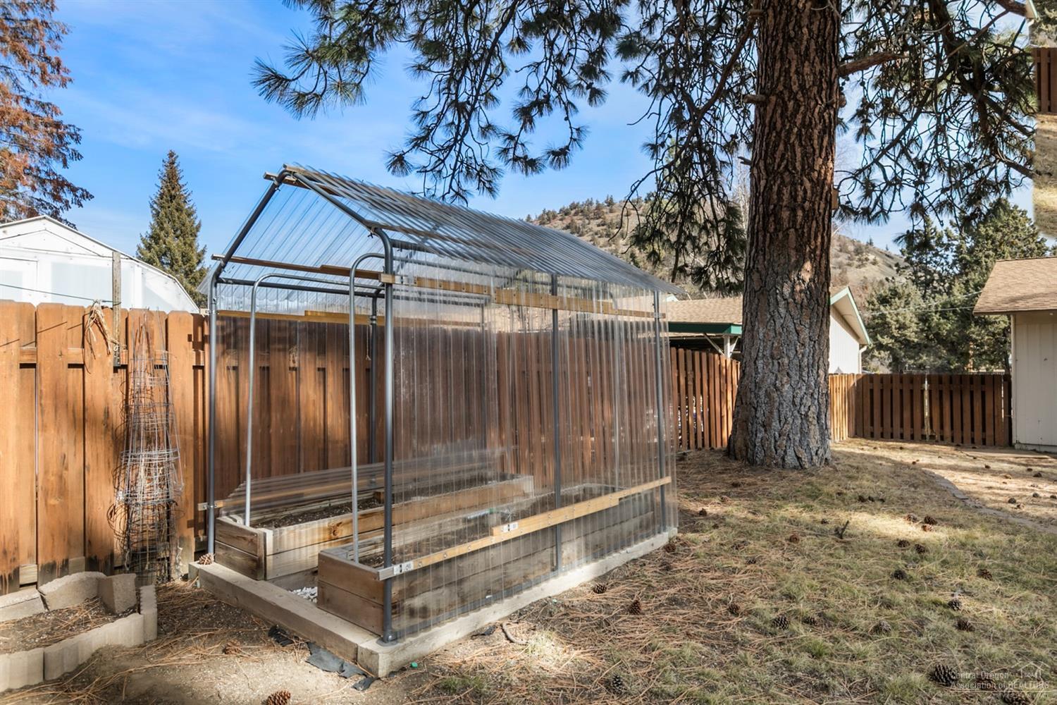 1st Addition Bend Pk - Residential