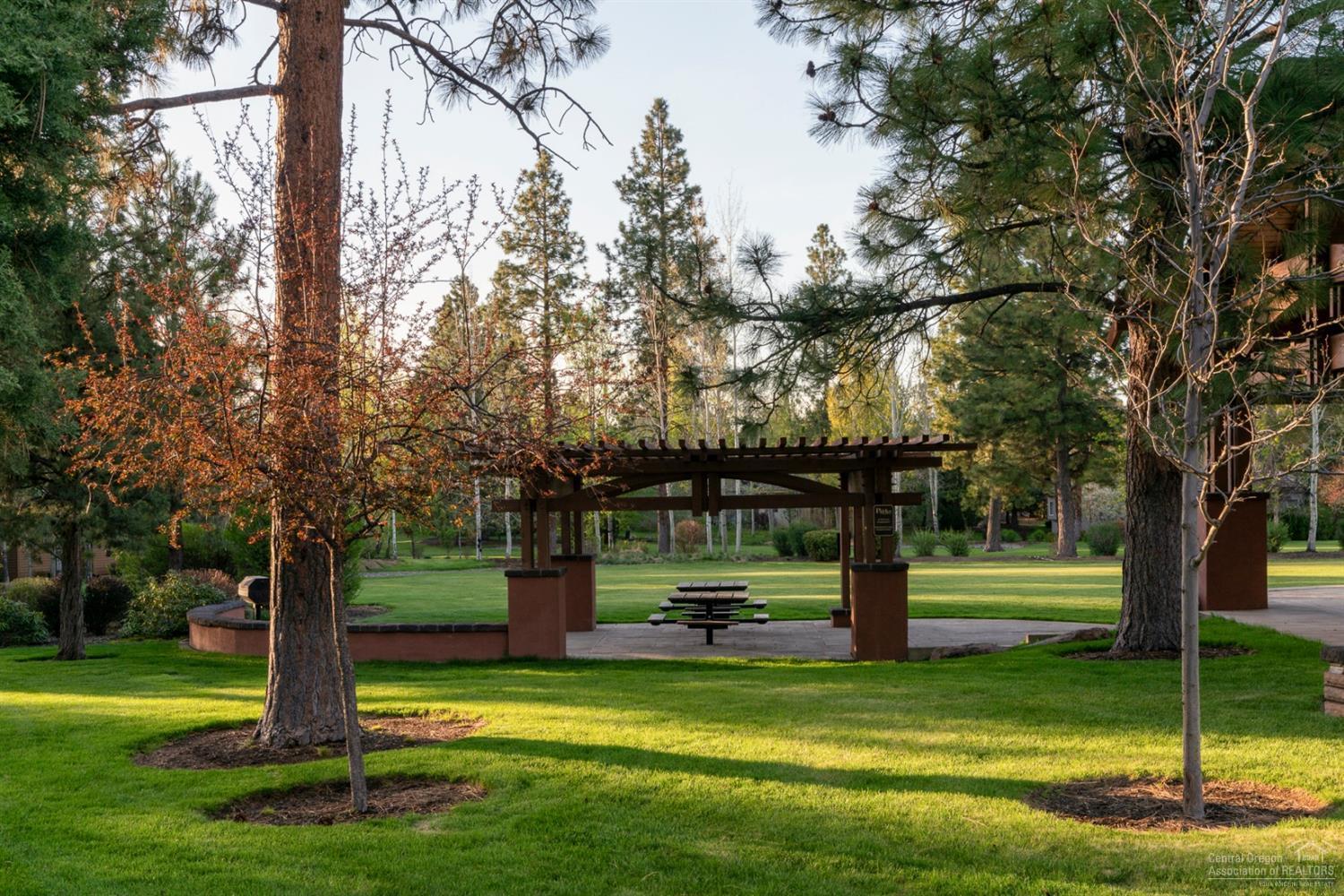 Parks At Broken Top - Land