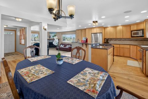 Tiny photo for 4500 NW 52nd Street, Redmond, OR 97756 (MLS # 220223433)