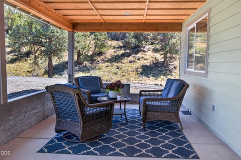 Tiny photo for 4500 NW 52nd Street, Redmond, OR 97756 (MLS # 220223433)