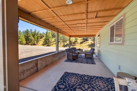 Tiny photo for 4500 NW 52nd Street, Redmond, OR 97756 (MLS # 220223433)